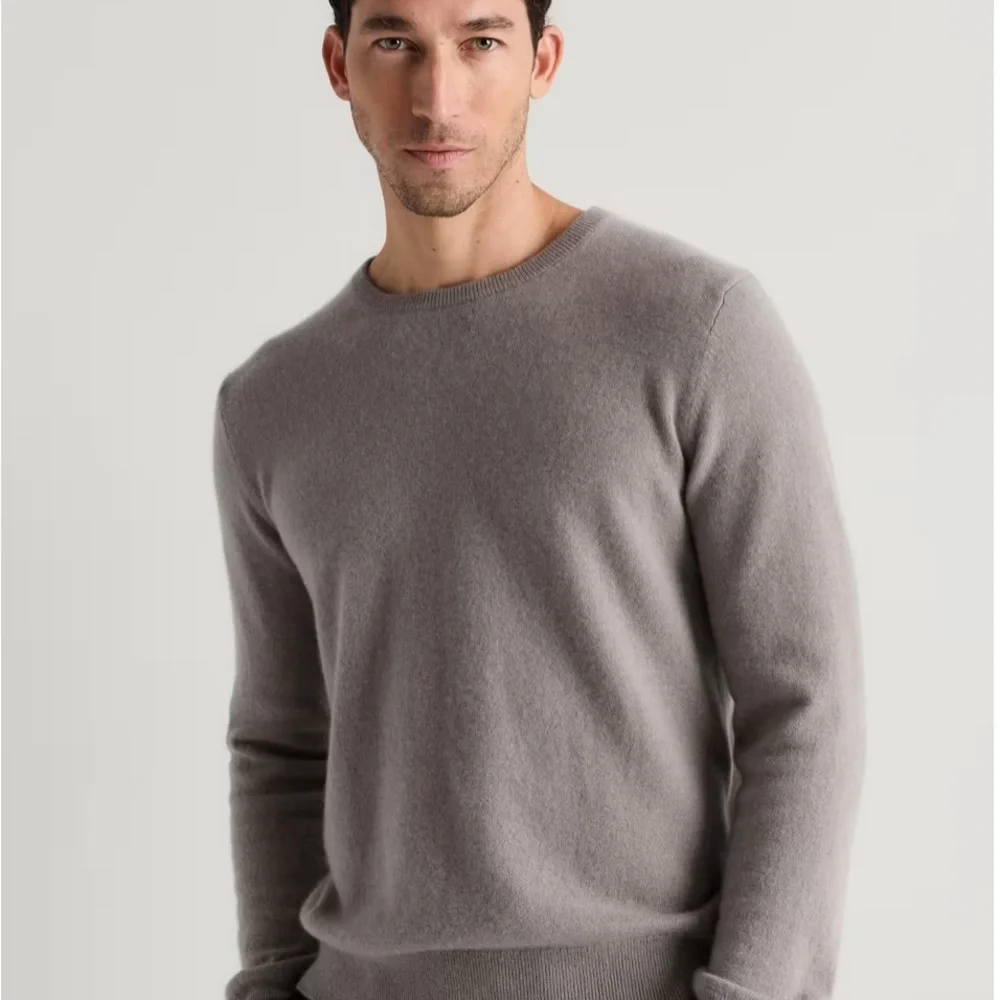 Quince Mongolian Cashmere Crewneck Sweater in Gray - Picture 2 of 2